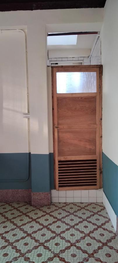 Neat Hostel 台南 エクステリア 写真