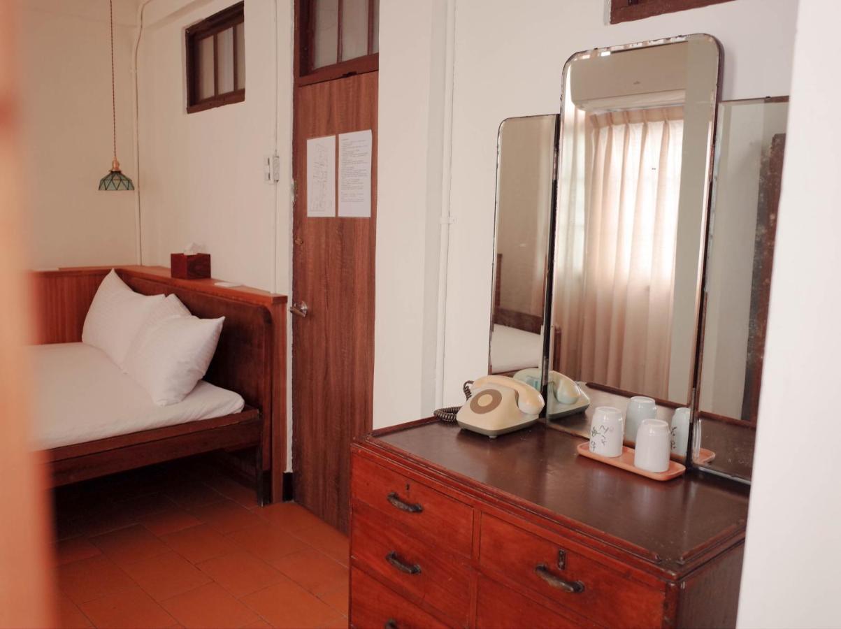 Neat Hostel 台南 エクステリア 写真