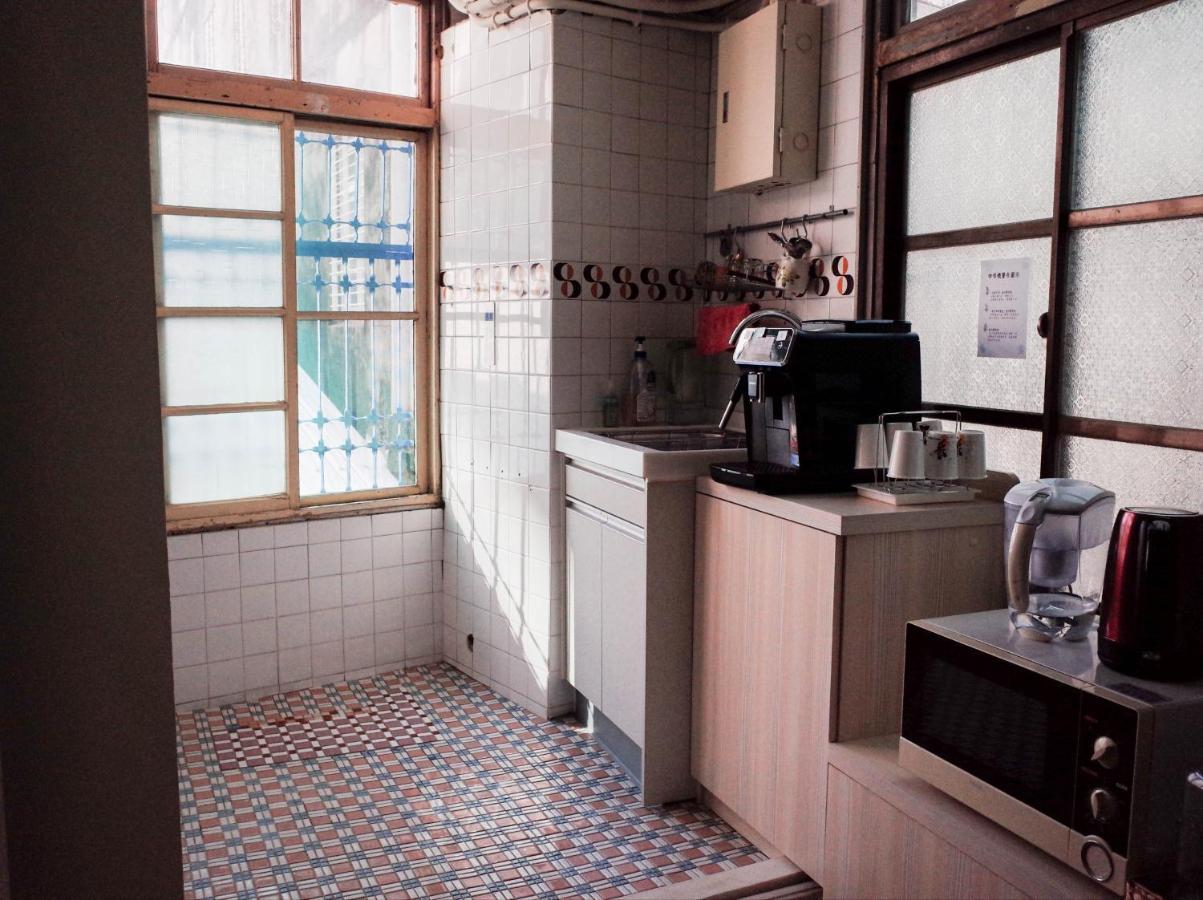 Neat Hostel 台南 エクステリア 写真
